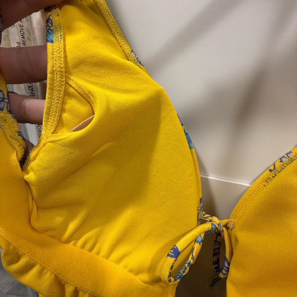 Sam Edelman Yellow Flora Monokini size Large, NWT! - Picture 14 of 14